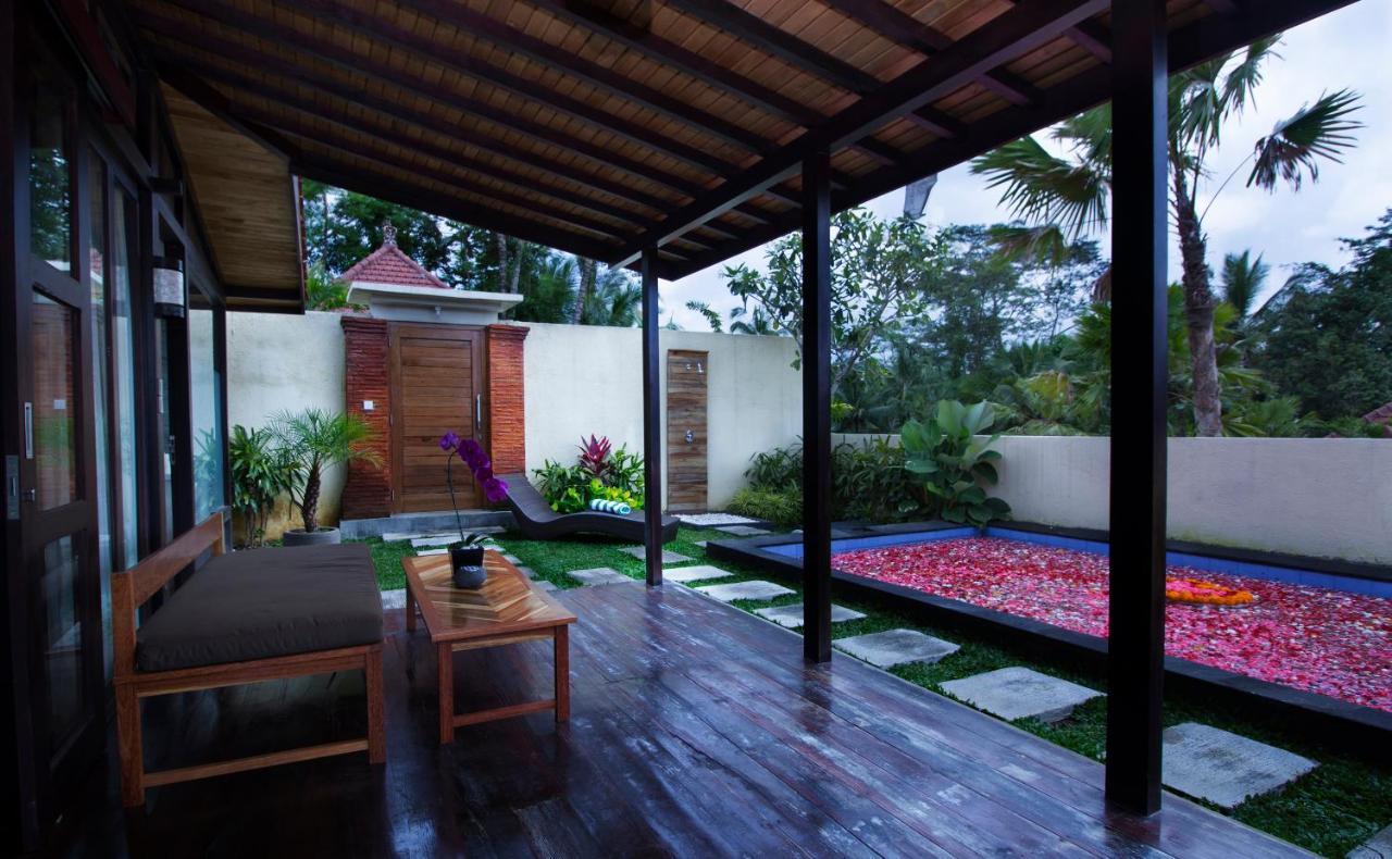 Vrindavan Ubud Villa 德格拉朗 外观 照片